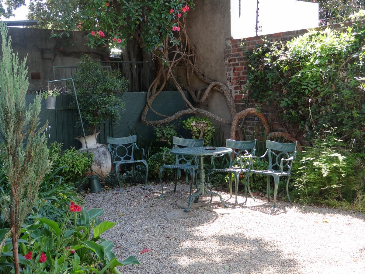 Agterplaas Guesthouse Pty Ltd Йоханнесбург Экстерьер фото