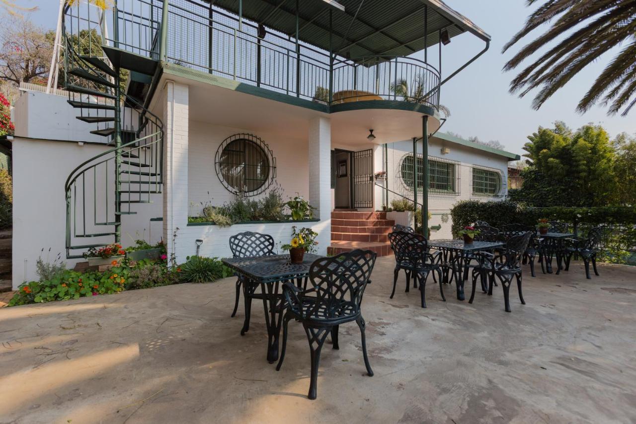 Agterplaas Guesthouse Pty Ltd Йоханнесбург Экстерьер фото